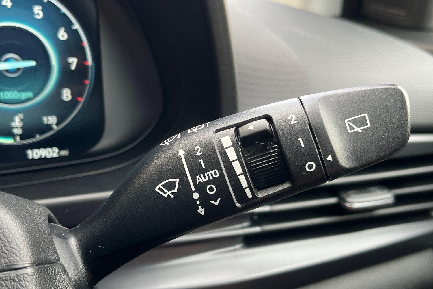 Hyundai BAYON Photo 14