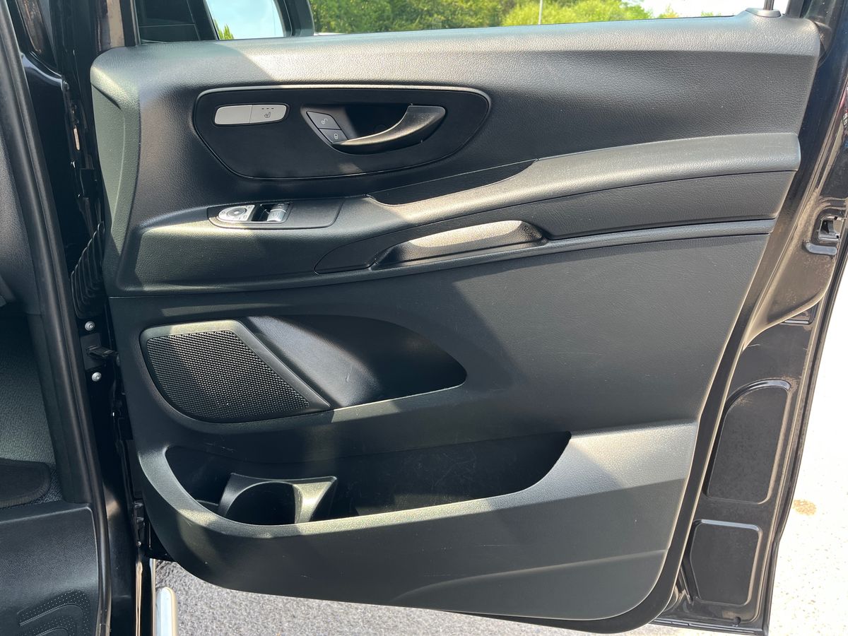 Mercedes-Benz Vito Photo 33