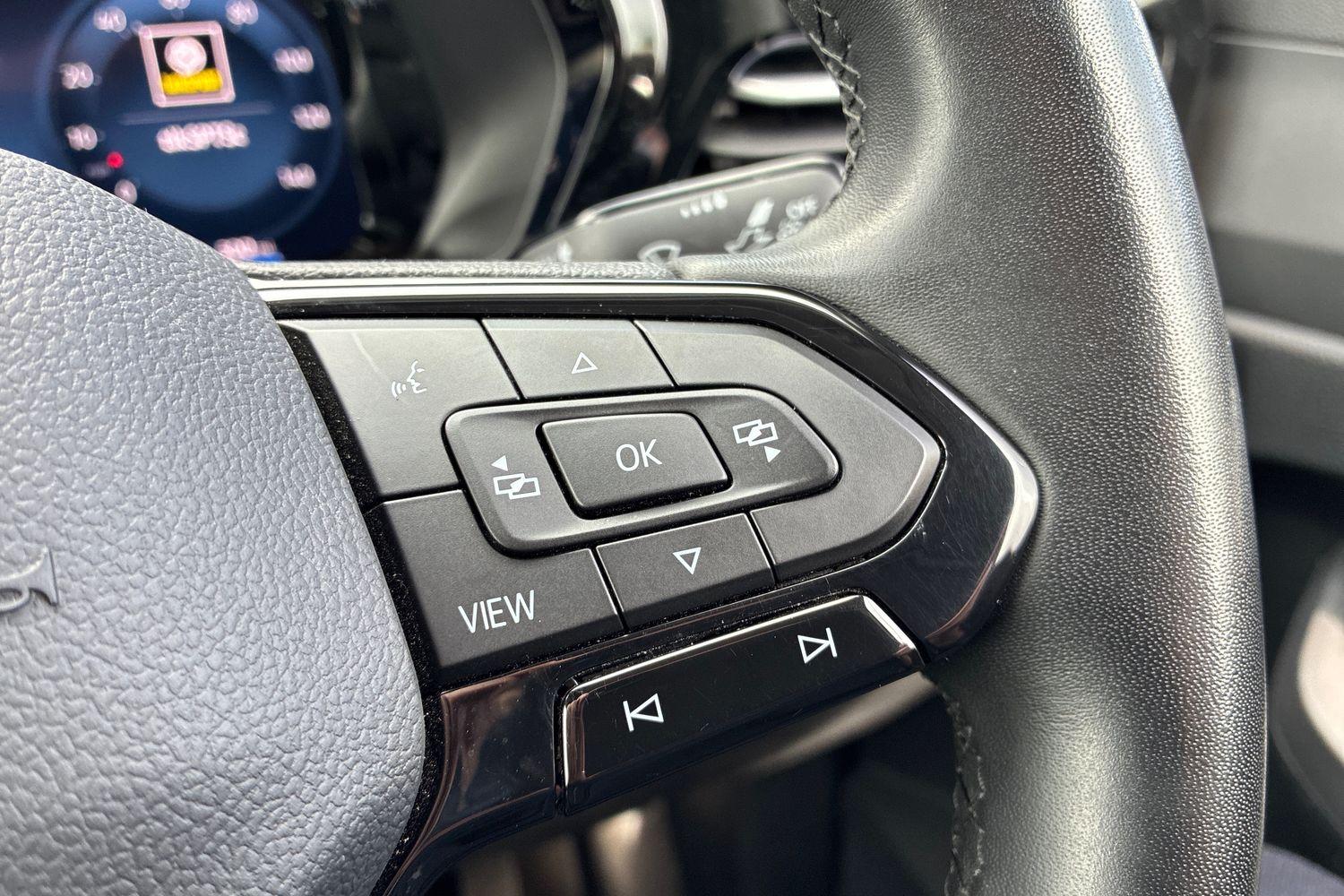 Ford TRANSIT CONNECT Photo 25