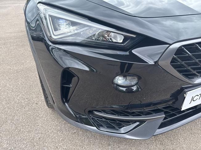 CUPRA Formentor Photo 30