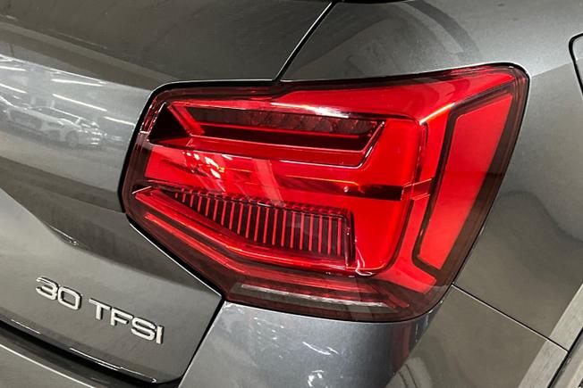 AUDI Q2 Photo 18