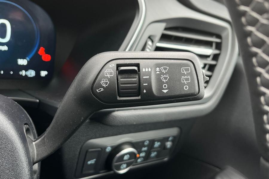 Ford Kuga Photo autoimg-553338d53c3e92058d173ffe9699a78caa2dd5e6.jpg