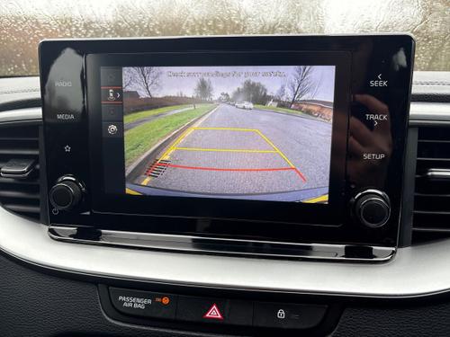 Kia XCEED Photo autoimg-5539cc5db95fdace1a4993307c7892feb50e65a2.jpg
