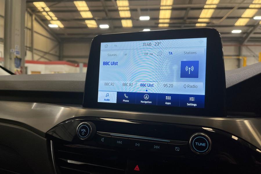 Ford KUGA Photo autoimg-553ea3d5a1e2081912ef8552021f9fb3665e9742.jpg