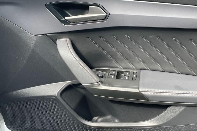 CUPRA Leon Photo 22