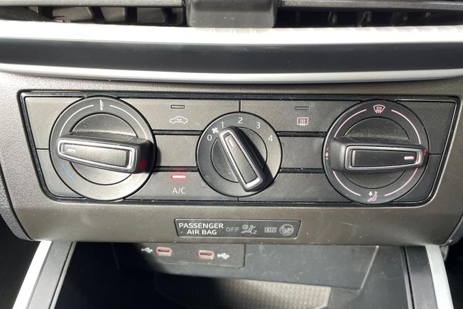 SEAT Arona Photo 28