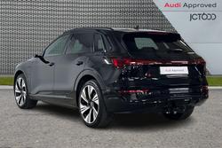 Audi Q8 E-Tron Photo 3