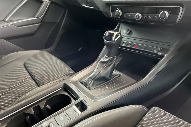 Audi Q3 Photo 23