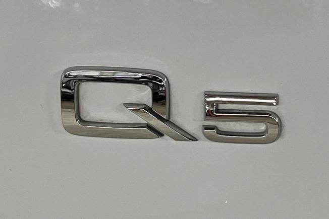 AUDI Q5 Photo 34