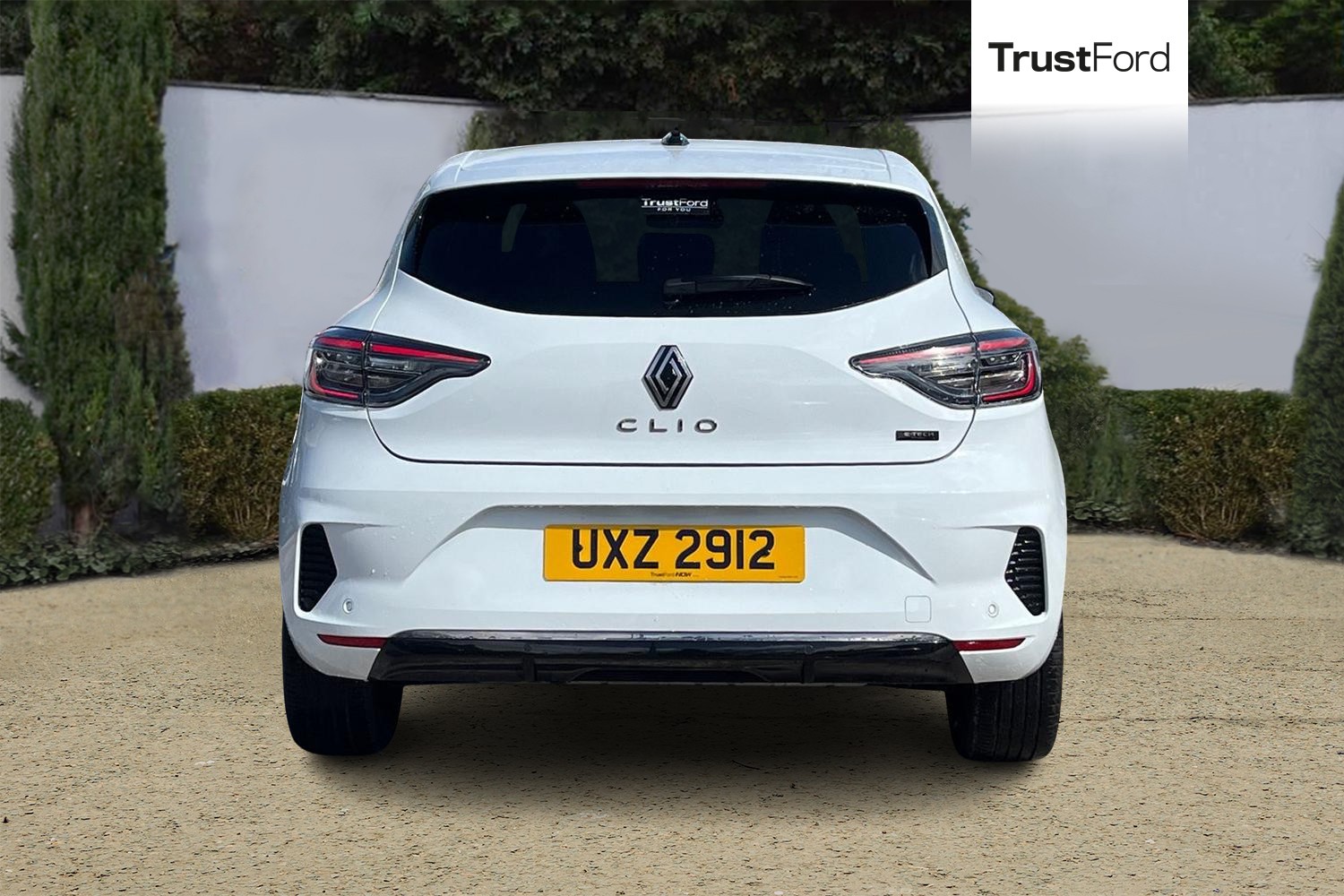 Renault CLIO Photo 6