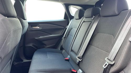 Nissan Qashqai Photo autoimg-554bd25a9da925db3e053632df64c087fa037f2b.jpg