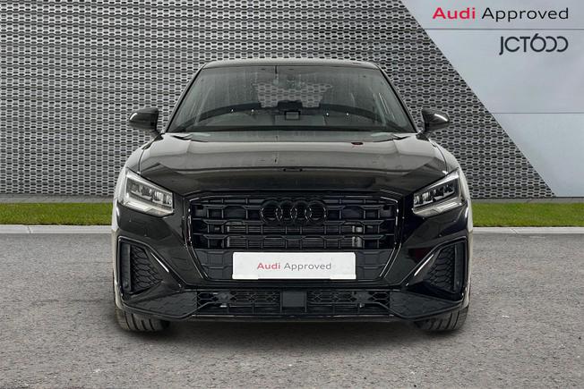 AUDI Q2 Photo 8