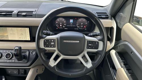 Land Rover Defender Photo autoimg-55544f8dc6829b50c3f122bd03a89a494966bd1e.jpg