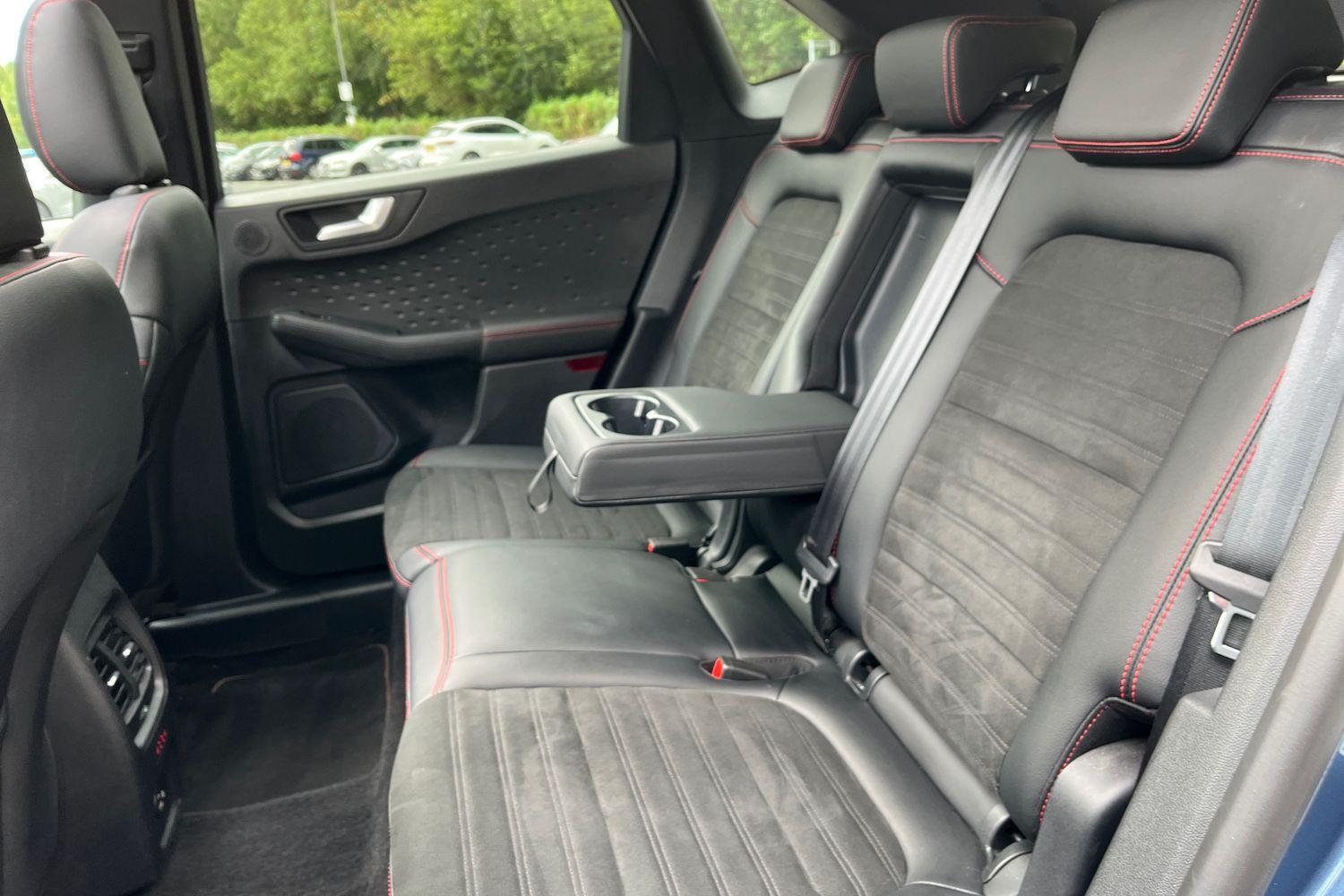 Ford KUGA Photo 34
