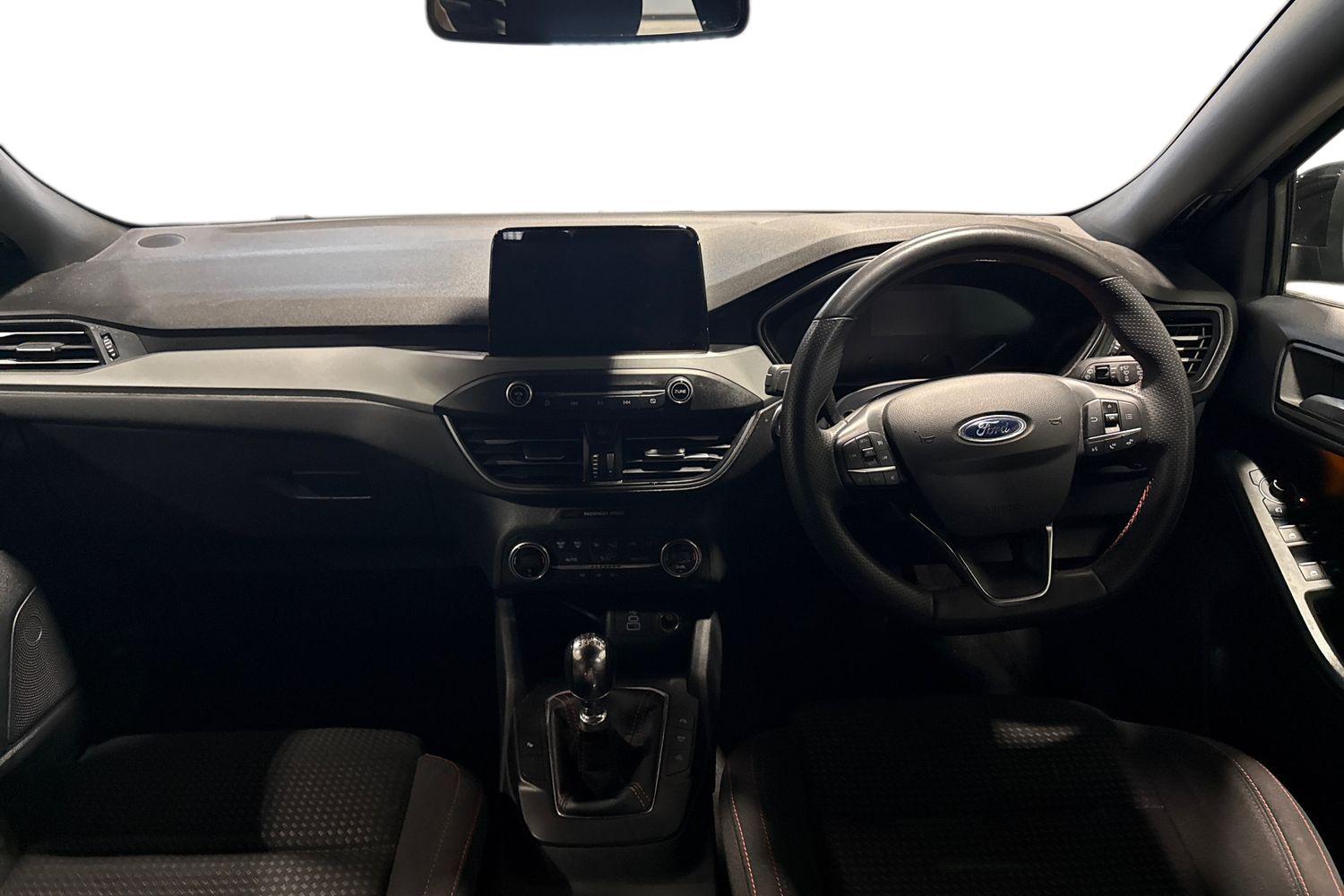 Ford FOCUS Photo 9