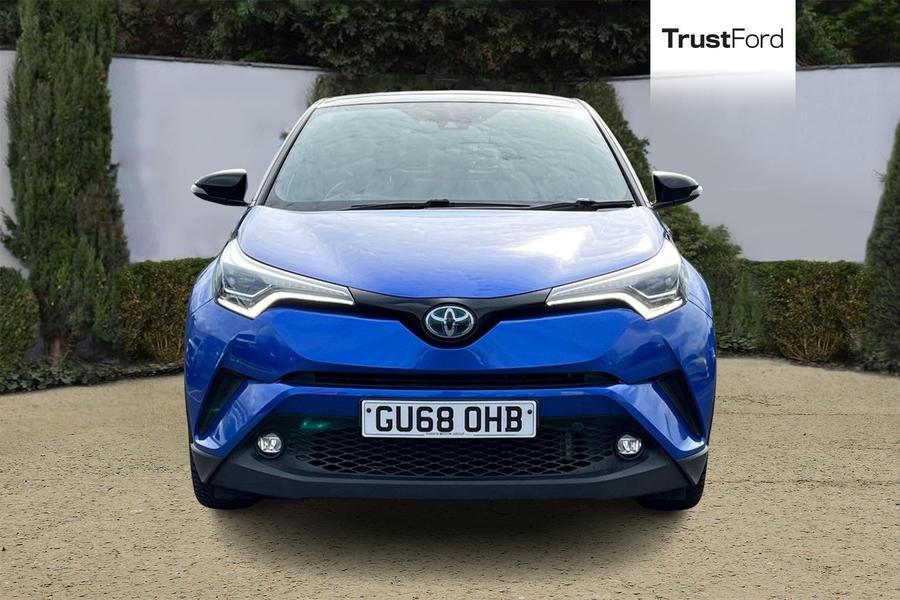 Toyota C-HR Photo autoimg-5556f673fdbbed4612a819354beb8d25af9863a0.jpg