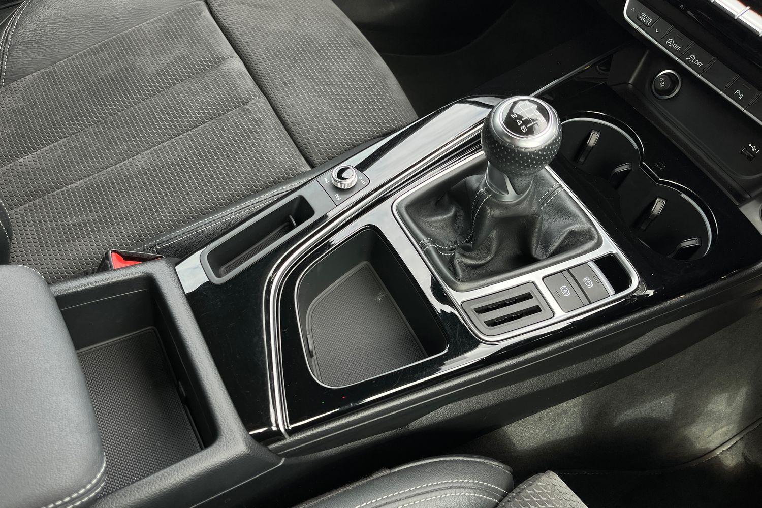 Audi A4 Photo 37