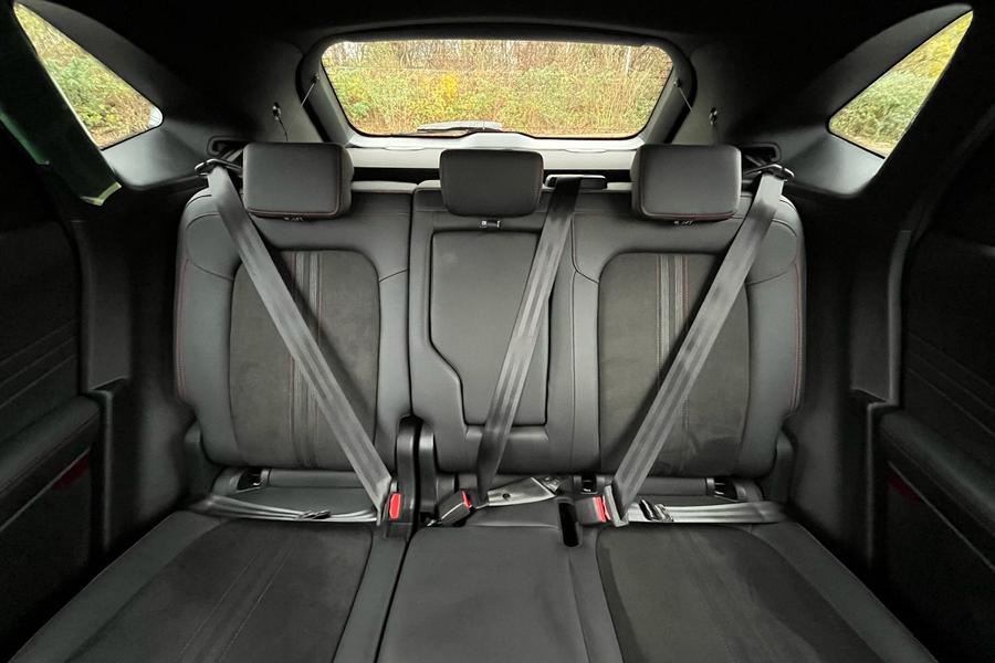 Ford KUGA Photo autoimg-555a6f132dda2aad7e20cb2bdce9ed56d67220cb.jpg