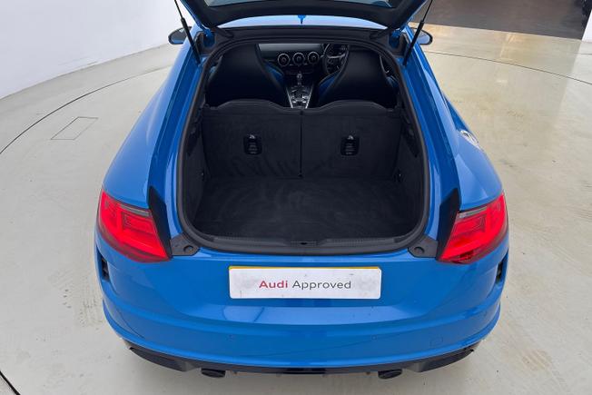 Audi TT Photo 13