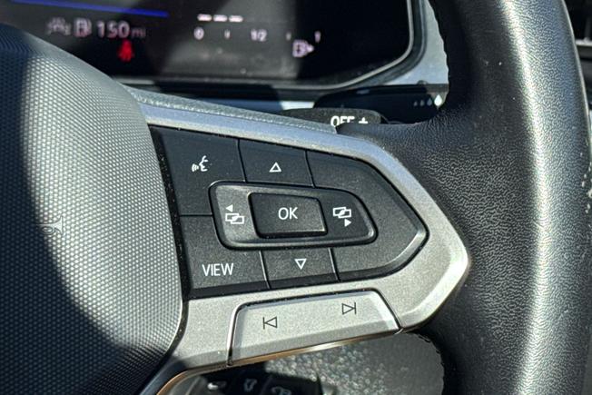 Volkswagen T-Roc Photo 17
