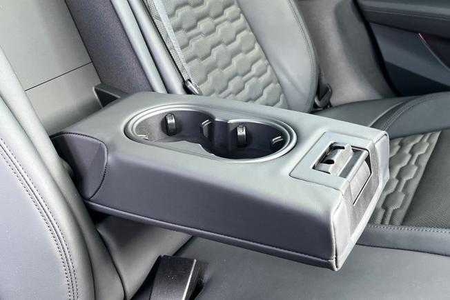 AUDI E-Tron Gt Photo 38