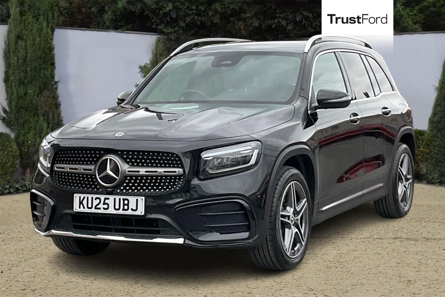 Mercedes-Benz GLB Photo 4