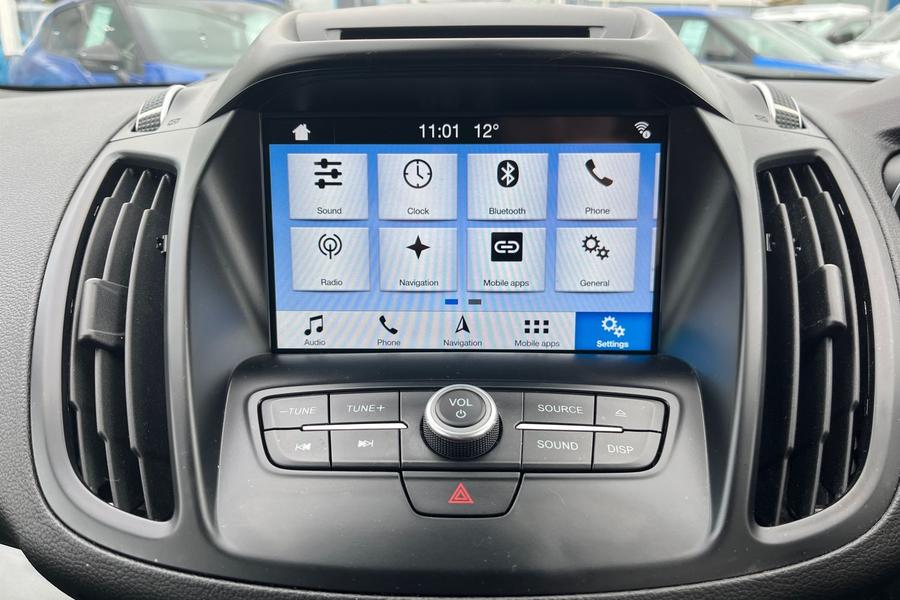 FORD KUGA Photo autoimg-556ac66627af35695fca74c48c39b26572f123a6.jpg