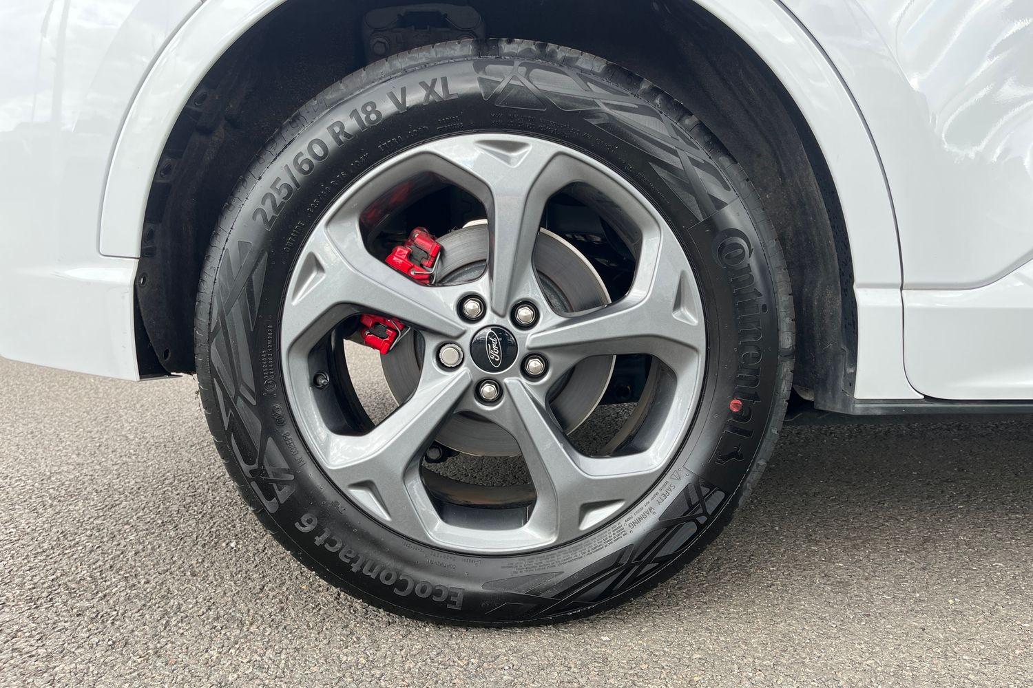 Ford KUGA Photo 7