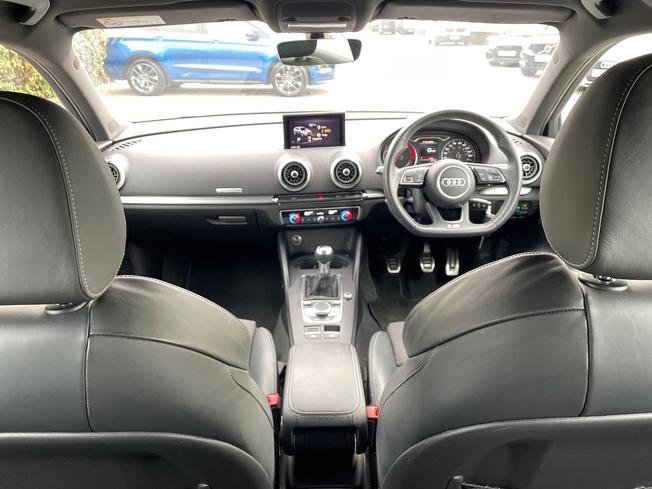 AUDI A3 Photo 33