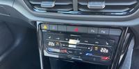 Volkswagen T-roc Photo 13
