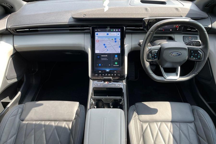 Ford Explorer Photo autoimg-557954bdcecf69a579c6469ca374ad4834bff8a1.jpg