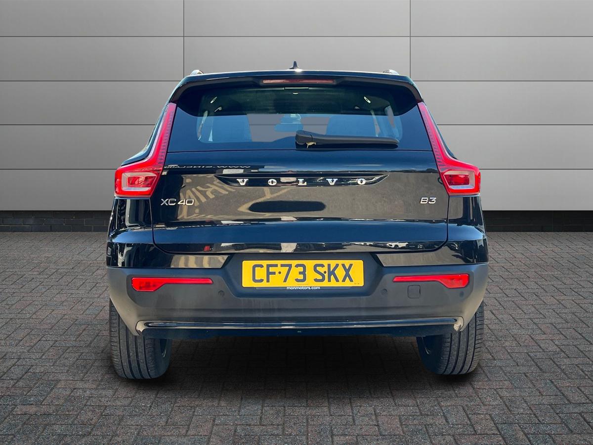 Volvo XC40 Photo 6