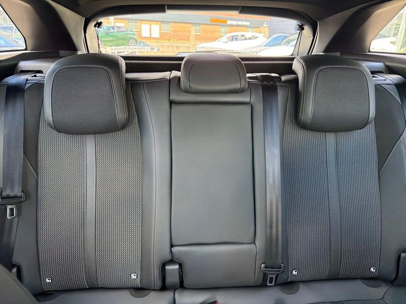 Used Peugeot 3008 FG24NSZ 29