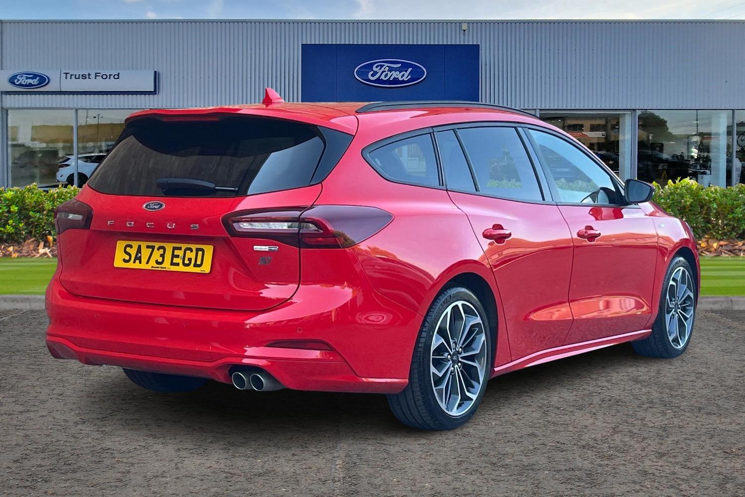 Ford Focus Photo 3