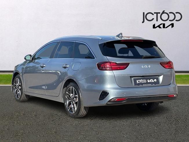 KIA Ceed Photo 3