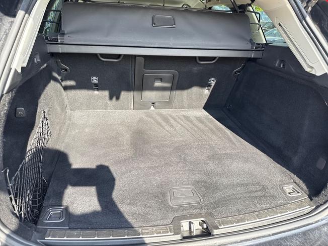 VOLVO XC60 Photo 12