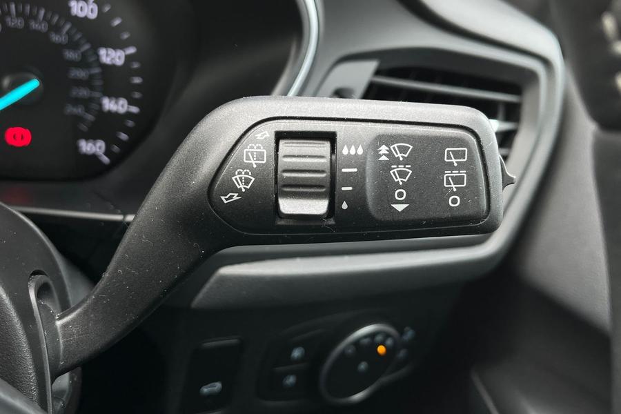 Ford Focus Photo autoimg-558bd918ad8e437eb334f71d5e7ca7e1433aa0d7.jpg