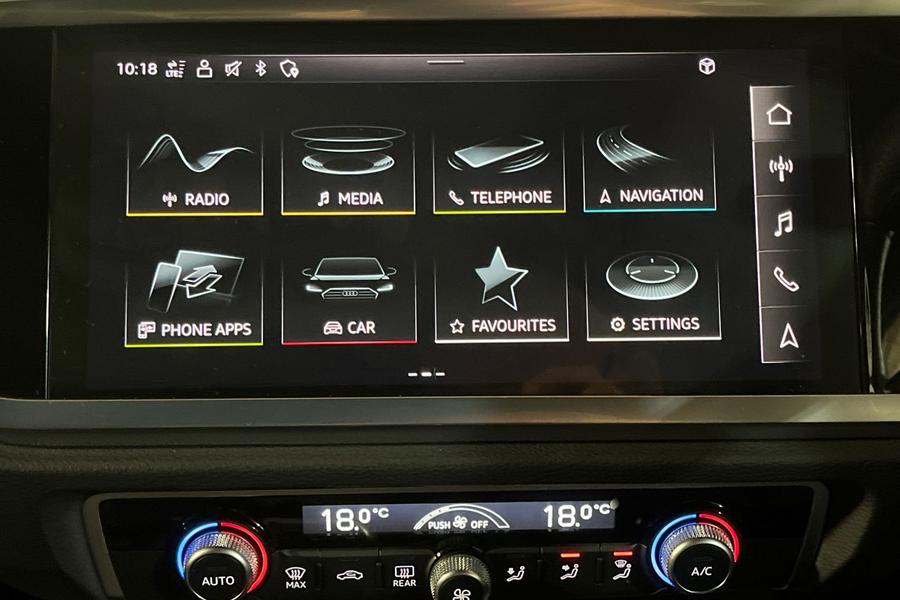 Audi Q3 Photo autoimg-559015169bfffc5cad9897c84818fc42e6ee1699.jpg