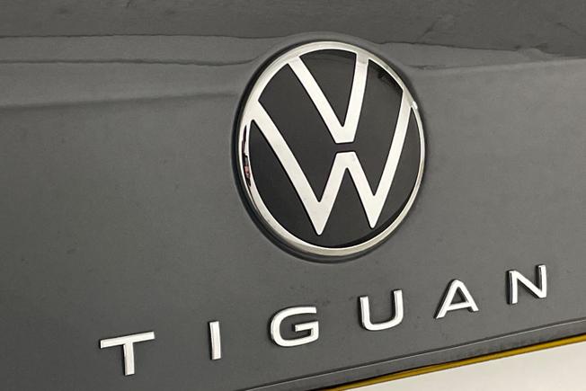 VOLKSWAGEN Tiguan Photo 27