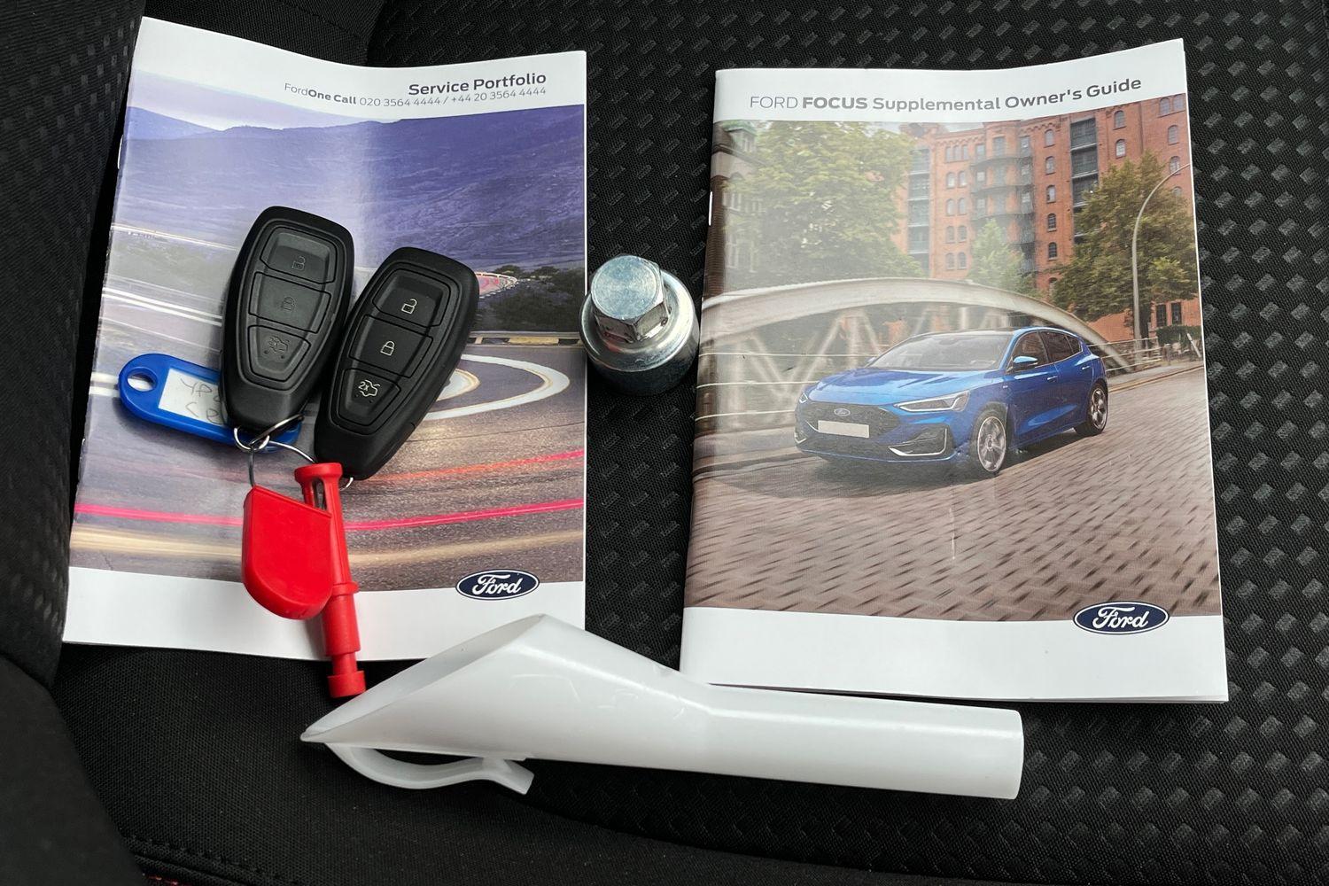 Ford FOCUS Photo 21