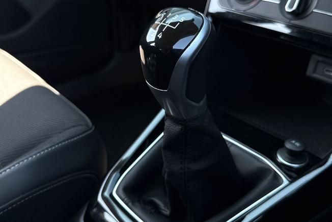 VOLKSWAGEN T-Cross Photo 26