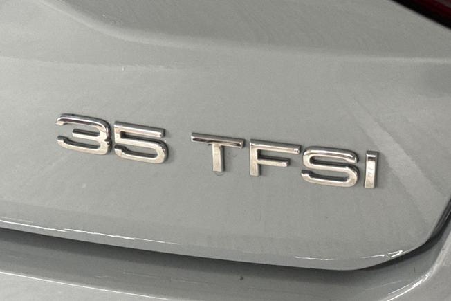 AUDI Q2 Photo 36
