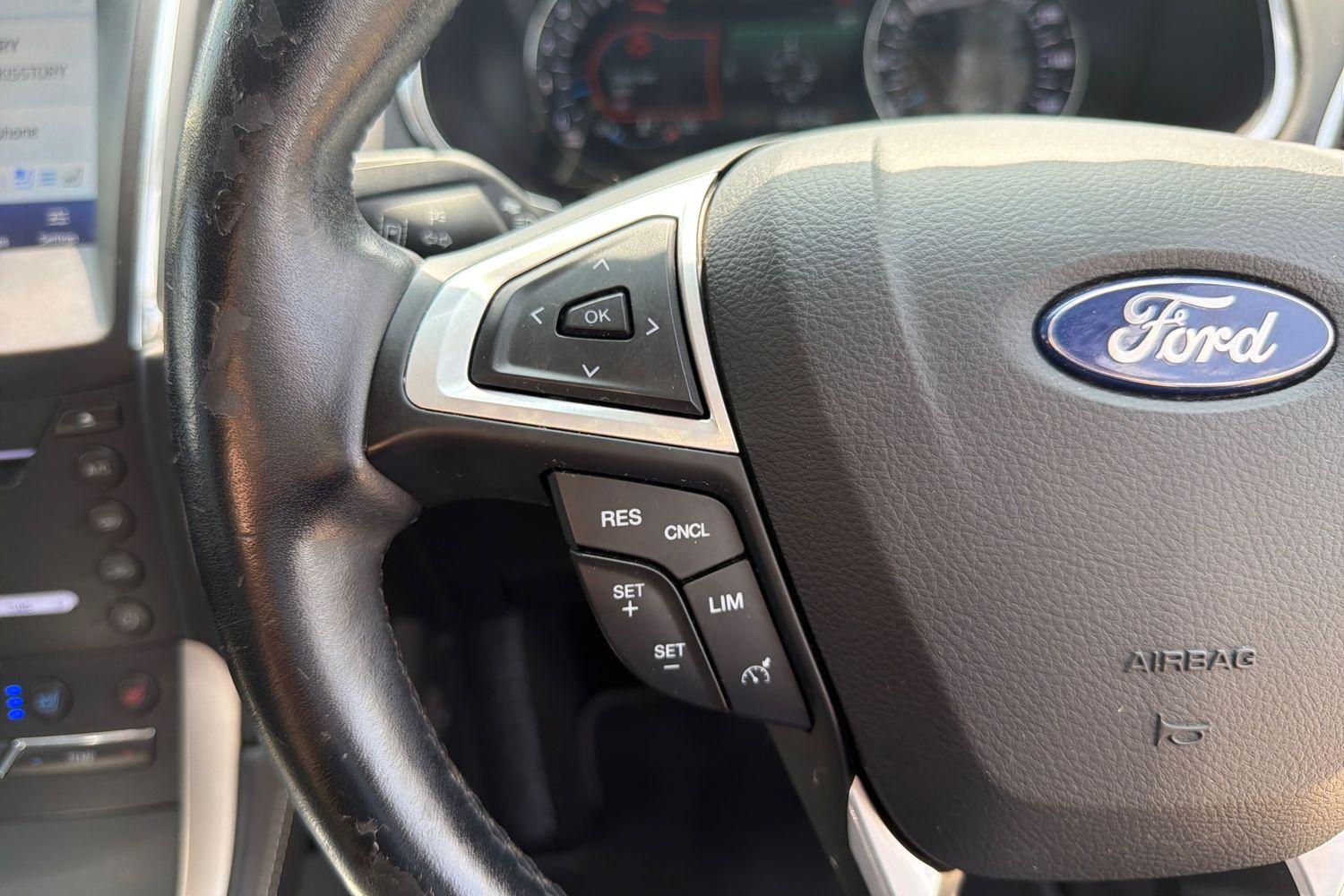 Ford S-Max Photo 25