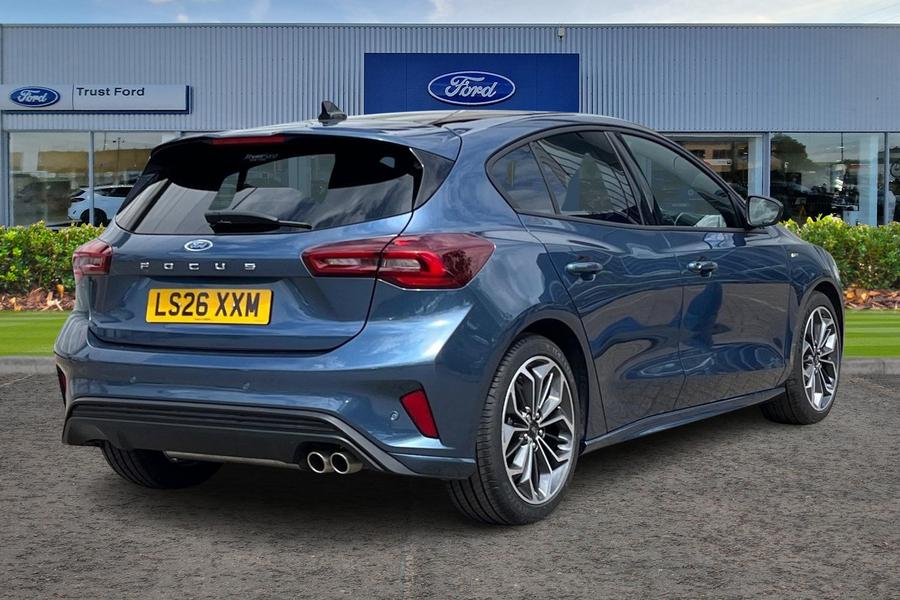 Ford FOCUS Photo autoimg-55b3bed4108e2496a2639af31cf2ee5238a782d6.jpg
