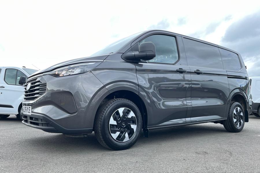Ford TRANSIT CUSTOM Photo autoimg-55b67869de66f11719c3a34d24d29b7030fbd18c.jpg