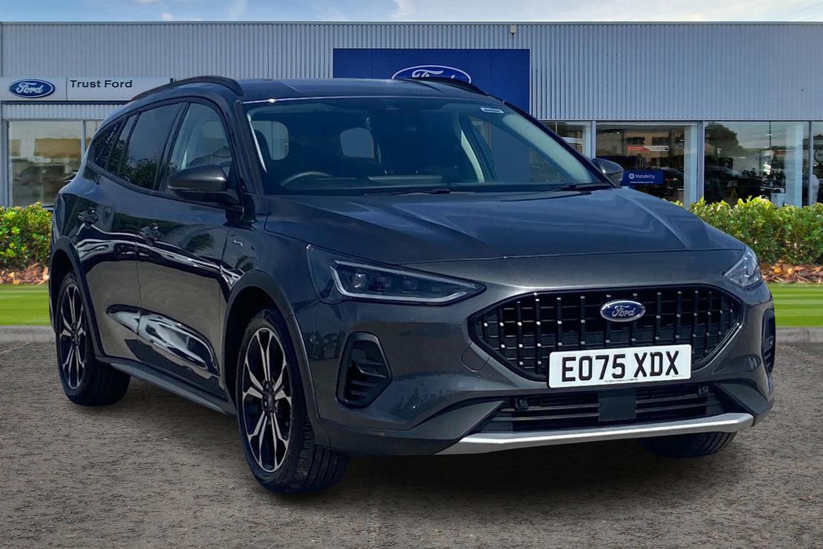 Ford Focus listing photo