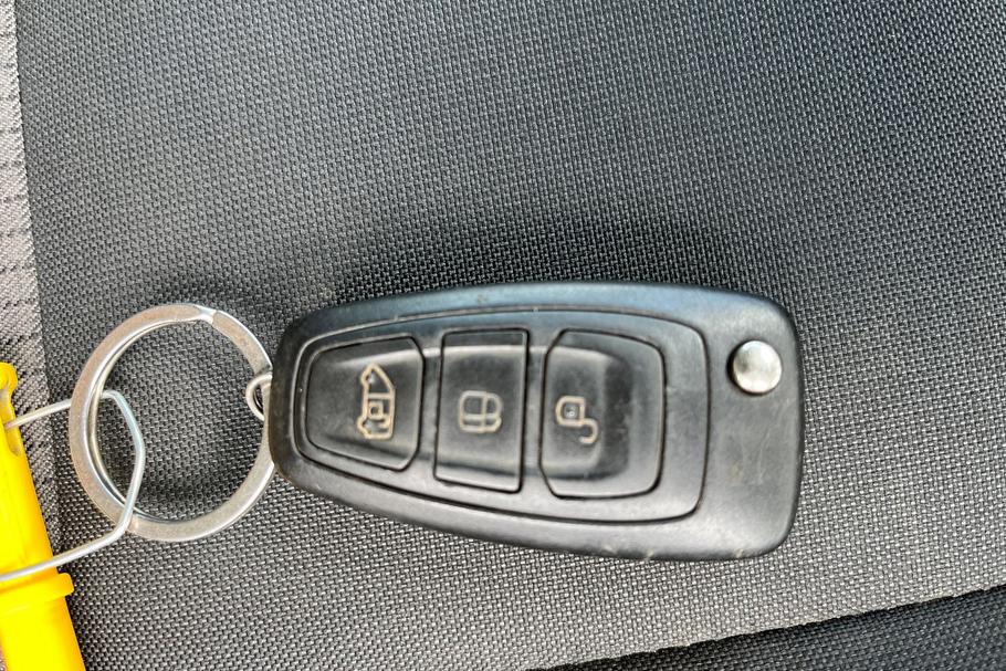 Used FORD TRANSIT MM72YCZ 19