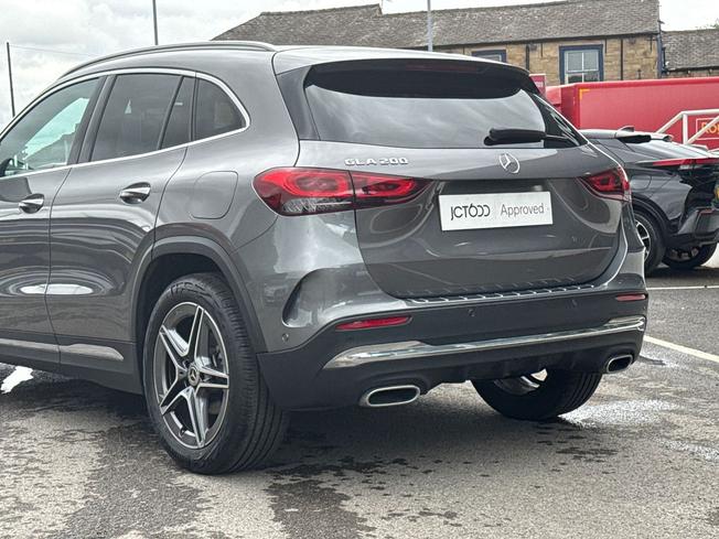 MERCEDES-BENZ GLA Photo 33