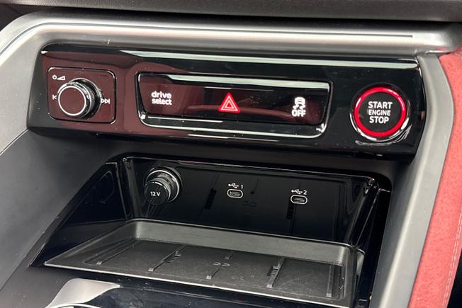 AUDI SQ5 Photo 53