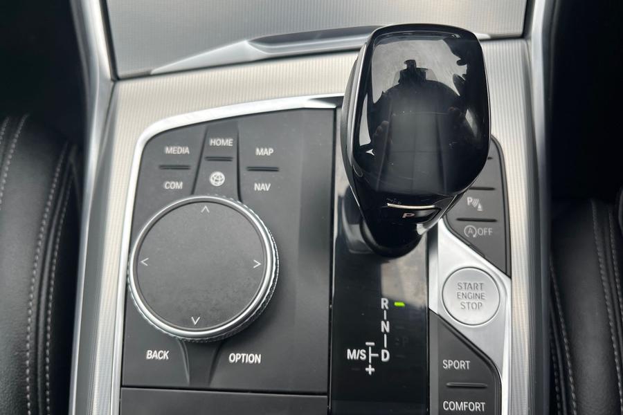 BMW 3 SERIES Photo autoimg-55c02b73410c133826b9703607bd362109c214e8.jpg